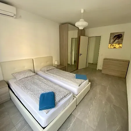 Lungolago Rosso Apartmán *